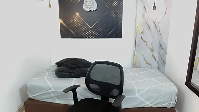 KingOfTemptation Live XXX-chat