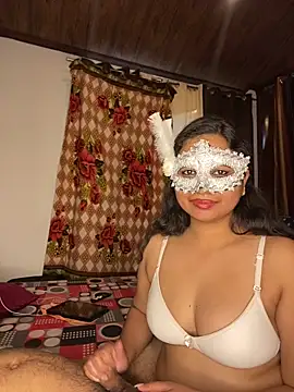 IndianLatinaa – Kamerová šou