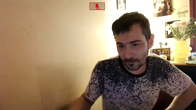 Hgay6935 Show in webcam