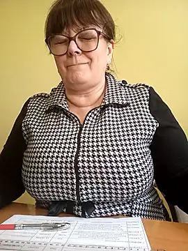 BrandiOhNight's Live XXX Chat