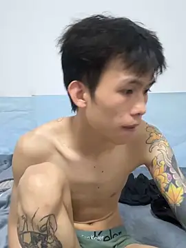 zzzzppp3's Live XXX Chat