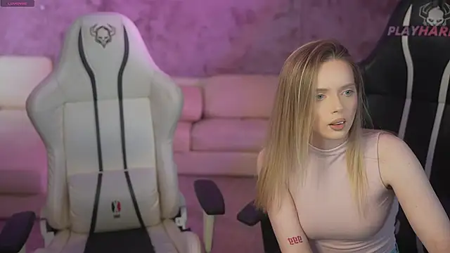 Cassy-Celestial_'s Live XXX Chat