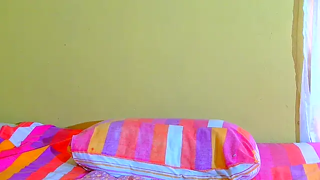 Augustine-Blooomxx's Live XXX Chat