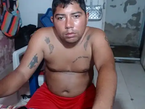 master_juju1924: онлайн-секс-чат