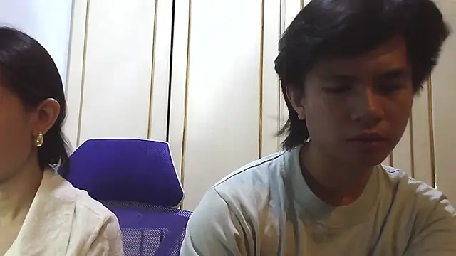 Guy_nextdoor69: διαδικτυακό σόου στην κάμερα