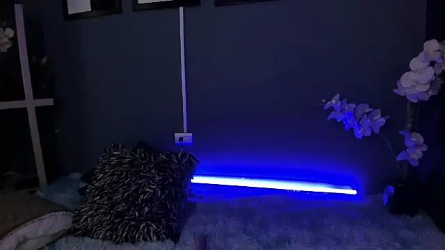 EmiilyRousee 라이브 XXX 채팅