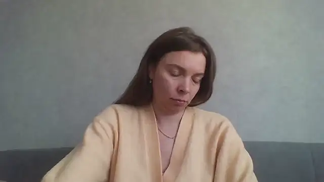 Luna2547 – Live XXX-chat