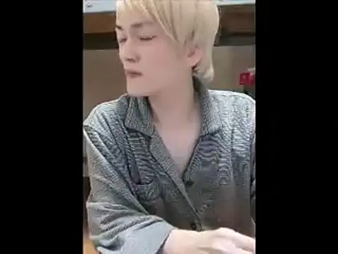 mgnhiroyuki's Live XXX Chat