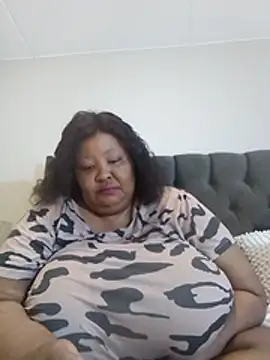 nancy111 Chat XXX in diretta