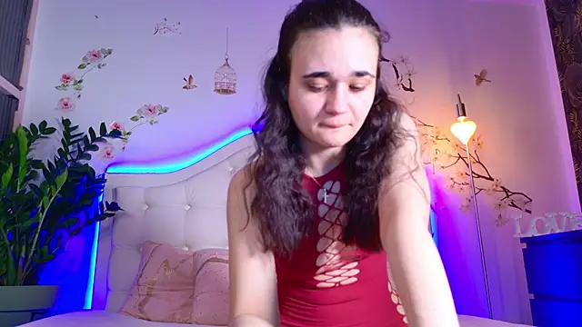 TinyBlair Adlı Modelin Canlı XXX Sohbeti