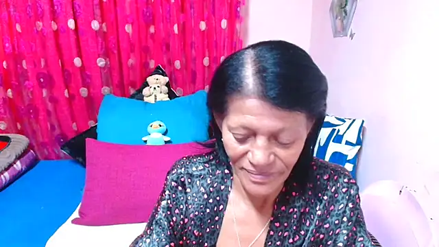 SLUTTYROXY Live XXX-chat