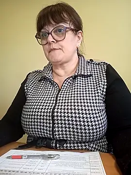 BrandiOhNight: απευθείας συνομιλία ΧΧΧ