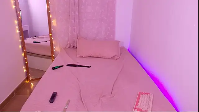 Mar_333 – Live XXX-chat