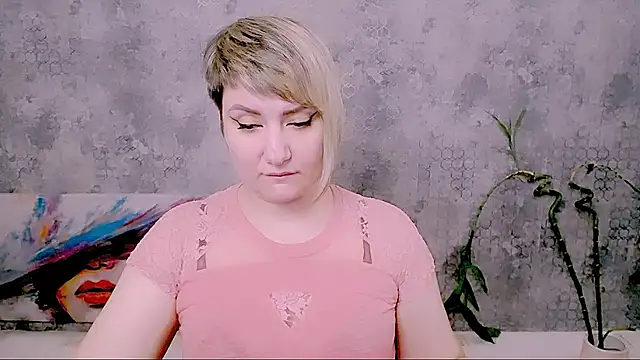 Онлайн чат XXX Djullia