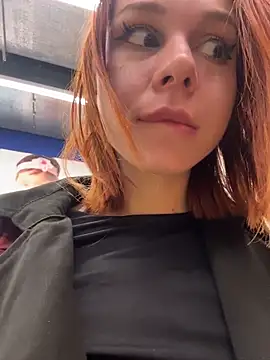 RosieSecret's Live XXX Chat