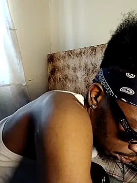 Show de 69_SINNS na webcam