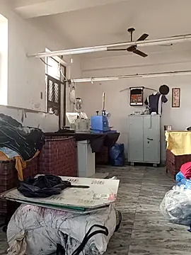 KumarSilencesex21: διαδικτυακό σόου στην κάμερα