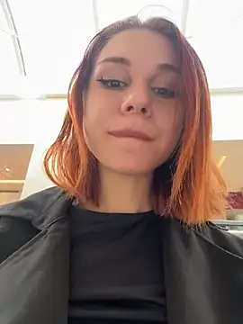 RosieSecret's Live XXX Chat