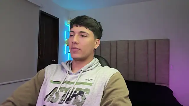 CHRIS_MORGAN1's Webcam Show