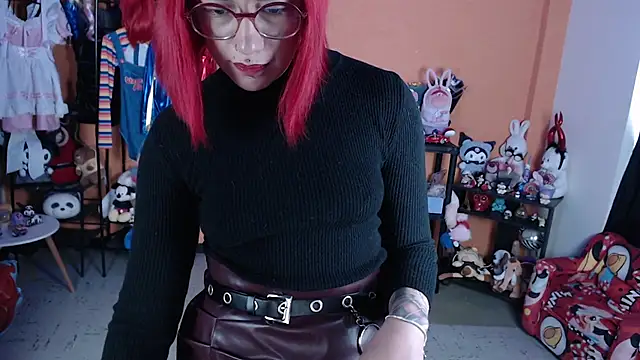 MissMiia2 élő XXX-chatje