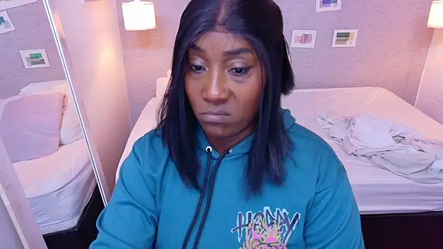 kiara_evanss Live XXX-Chat