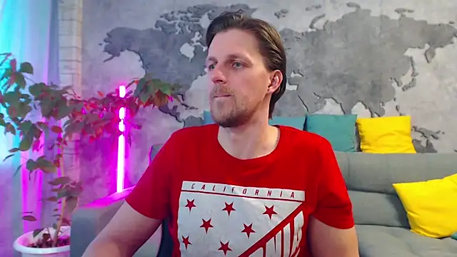 VikingChrisss Adlı Modelin Web Kamerası Şovu