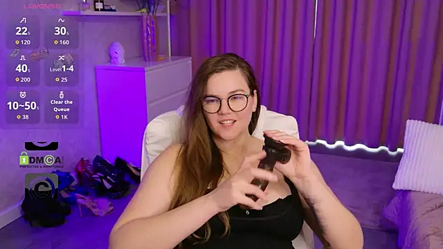 Živý XXX chat KellyKleine