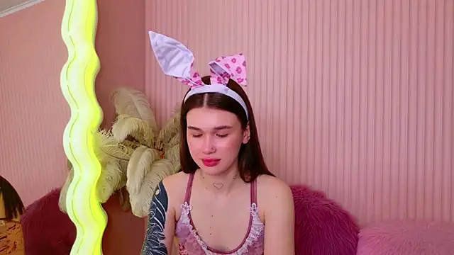 Czat XXX na żywo – Hana_Watt