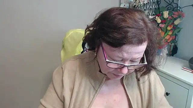 Adelewildxのウェブカメラショー