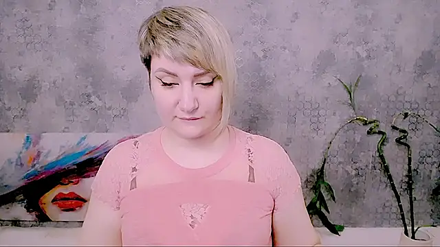 Djullia's Live XXX Chat