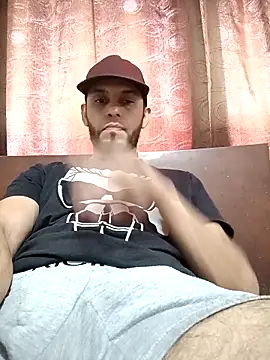 James21990 Show Webcam