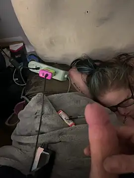 cumgitsumdic's Webcam Show