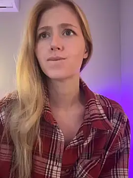 LunaRase's Webcam Show