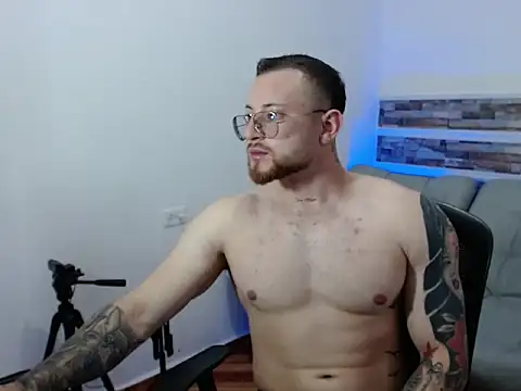 Justin-mackenlly লাইভ XXX চ্যাট