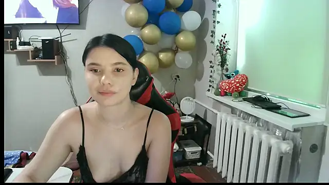 EllisKiss Adlı Modelin Canlı XXX Sohbeti