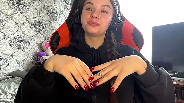 Chat +18 de ThedaStrevell ao vivo