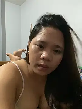 _UrSingleMamiBella_: απευθείας συνομιλία ΧΧΧ