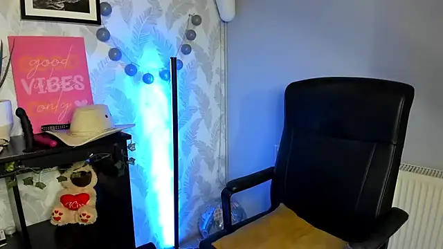 Nova_SIN live XXX chat