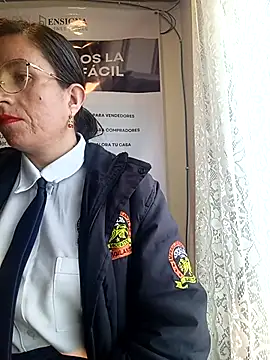 Valentina--1 live XXX chat