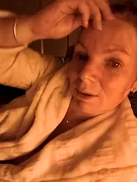 l4dyc4pricorn76 – Live XXX-chat