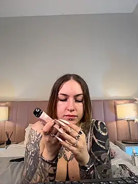 Chat XXX ao vivo de Tattitude_