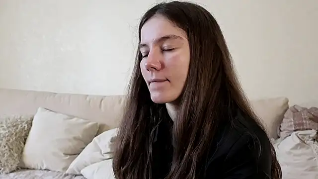 Chat XXX Live Petalwren