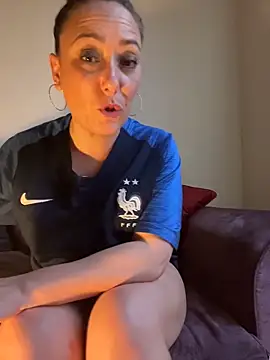 Reine_du_Vice84: вебкам-шоу