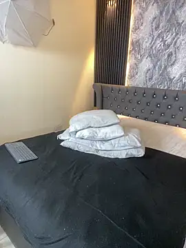 Lolagolden1's Live XXX Chat