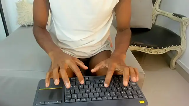 khris__evansn Live XXX chat