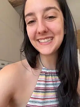 RealJuliette Adlı Modelin Canlı XXX Sohbeti