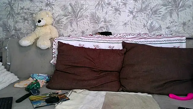 HoneyMILF's Live XXX Chat