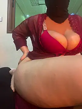 Sandrila159's Live XXX Chat