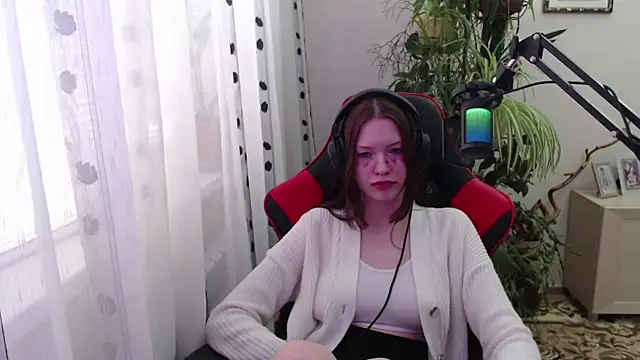 Živý XXX chat PunyKnee