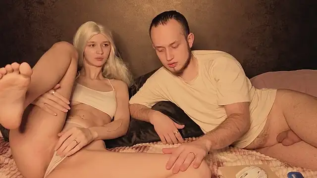 Chat XXX ao vivo de Pearl_couple